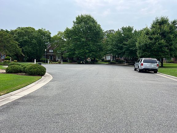 4th image of 5101 Sawgrass Ct