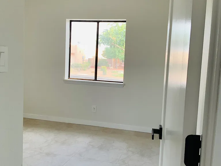 4605 Bryan Ave NW — Photo 68