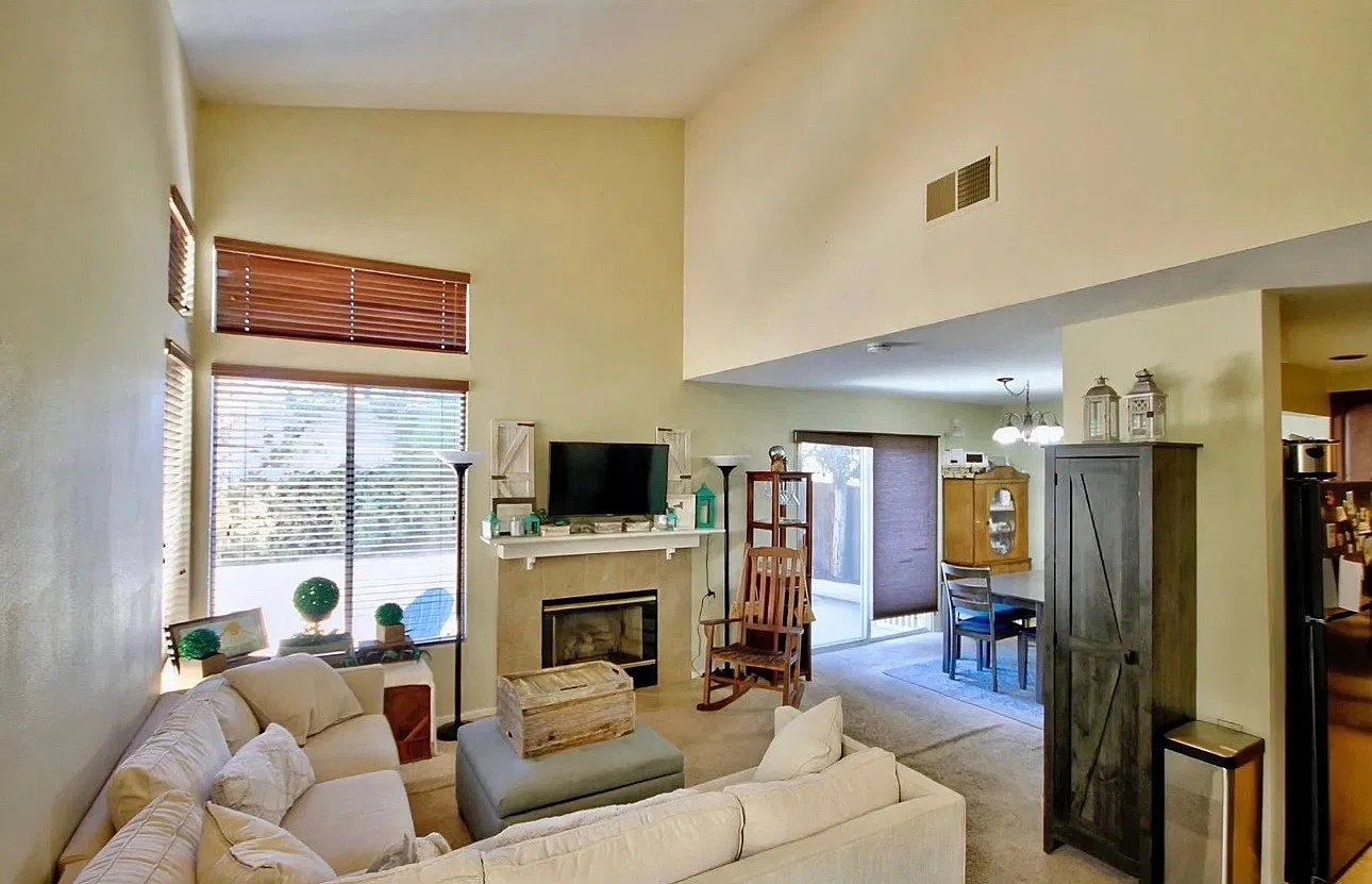 3 bed, 1172 sqft, $2,700 — Photo 4