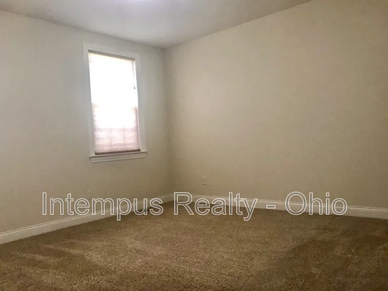 9390 Woodbine Way — Photo 39
