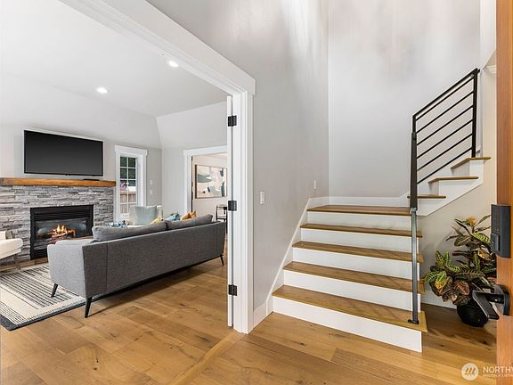 5th image of 20626 78th Avenue SE