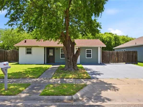1234 Easthaven Dr, Portland, TX 78374
