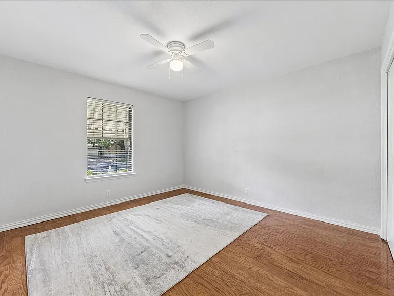 6402 Bluesky Way — Photo 11