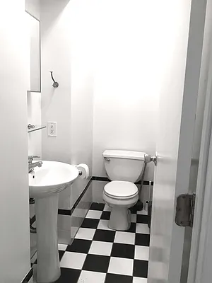 Rented by Space Real Estate | media 15