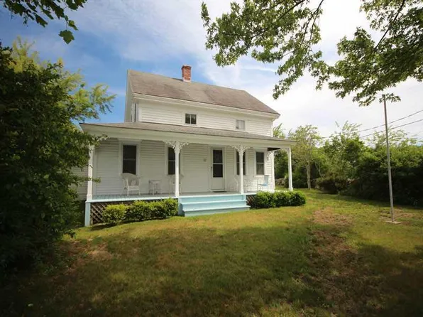 525 Connecticut Ave, Block Island, RI 02807