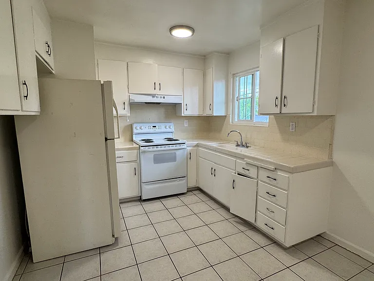 1629 Cavallo Rd #C — Photo 6