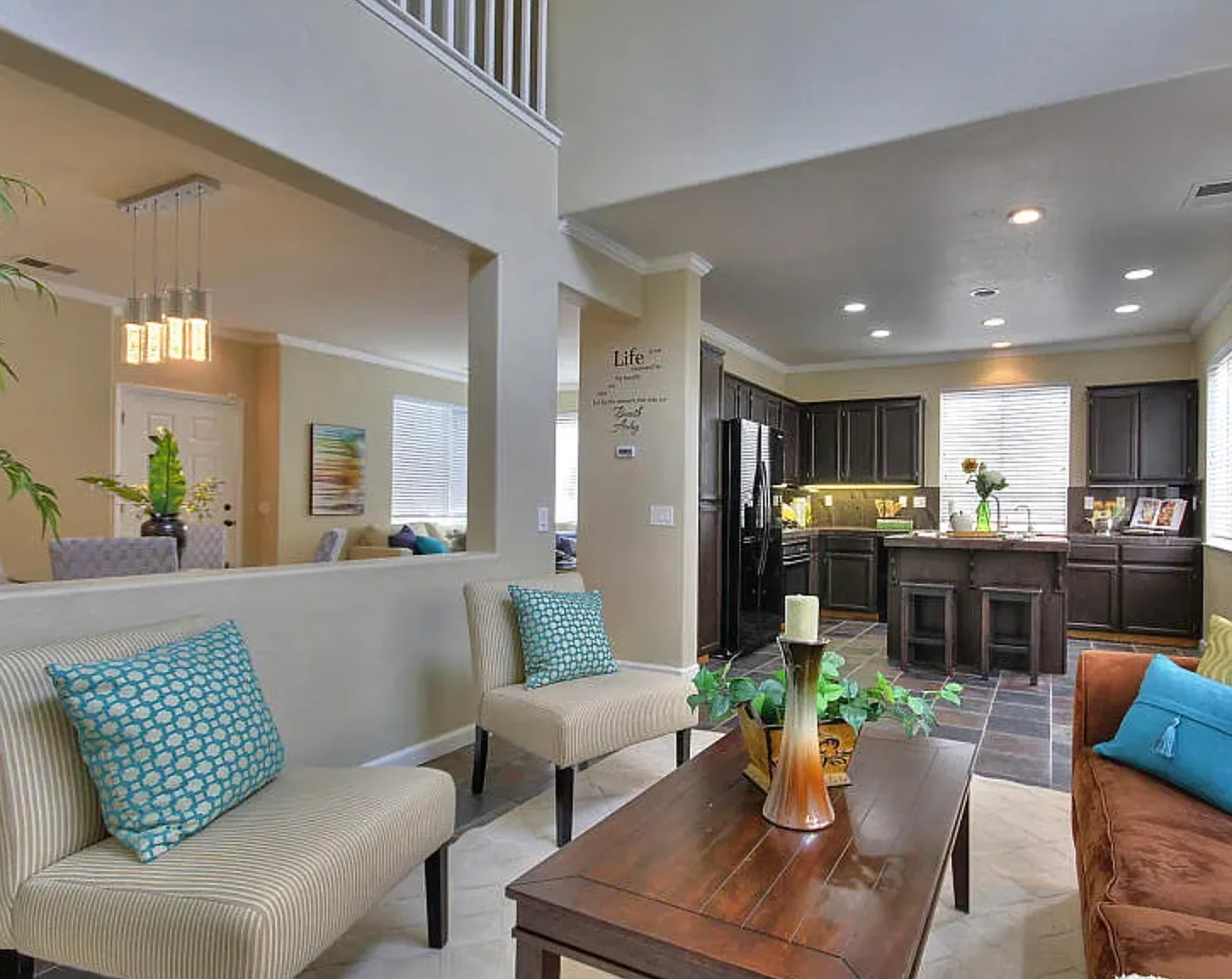 4 bed, 2.5 bath, 1797 sqft, $4,250 — Photo 4