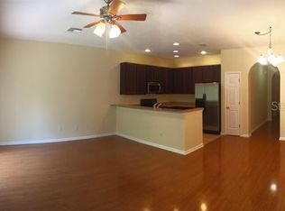 10284 Park Commons Dr, Orlando, FL 32832