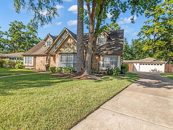 2nd image of 11806 Fawnview Dr