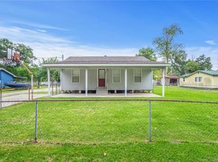 610 Barrett St, Sulphur, LA 70663