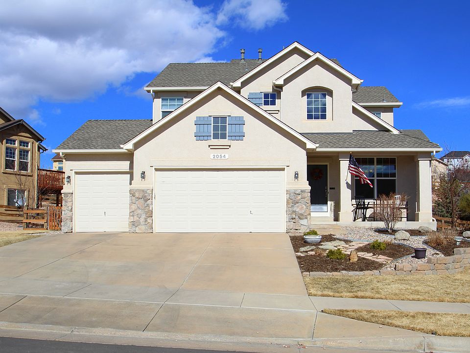 Stunning 5-Bedroom Home