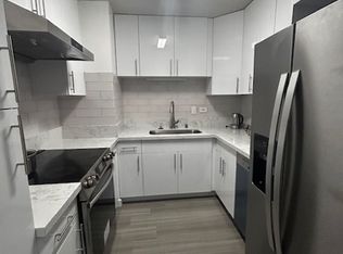 731 Amana St APT 1103, Honolulu, HI 96814