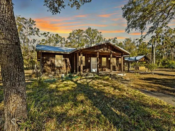 135 NE 306th Ave, Old Town, FL 32680