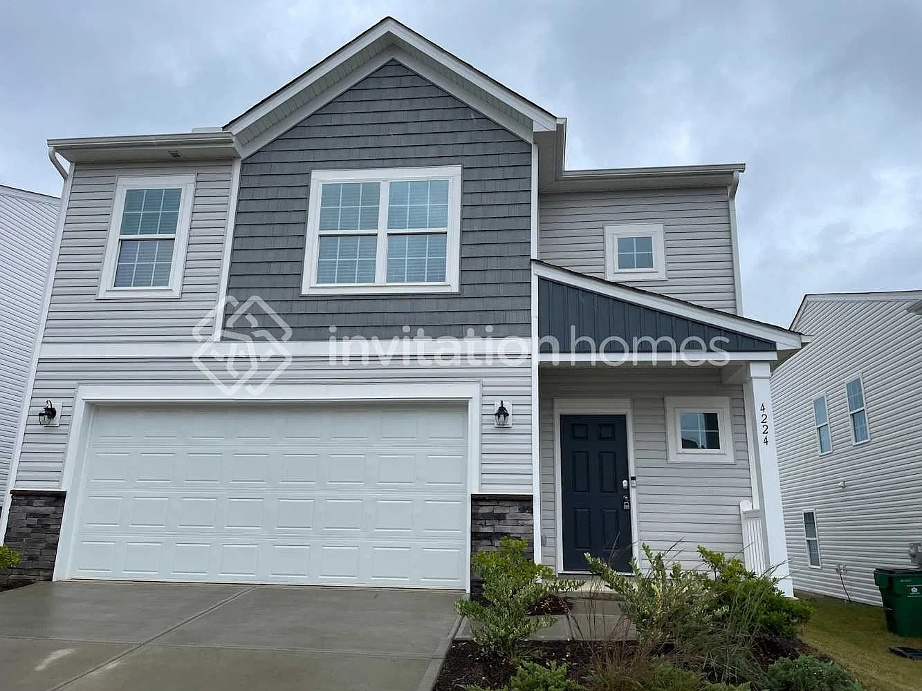4224 Autumn Frost Trl Charlotte, NC 28262 — Photo 1