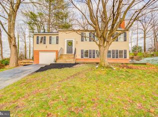 6313 Rockwell Rd, Burke, VA 22015