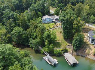 174 Virginia Key Trl, Union Hall, VA 24176