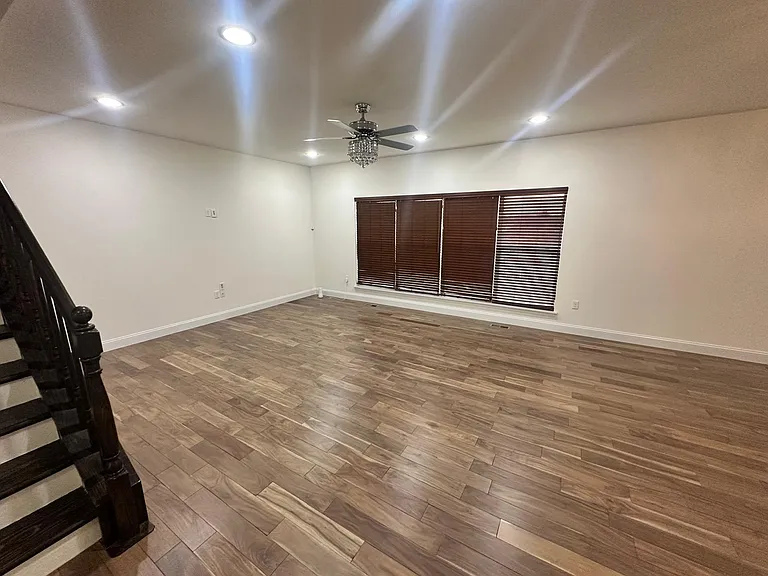 330 Wilhelmine Ct — Photo 6