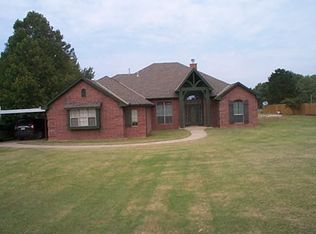 412 Highland Hills Dr, Edmond, OK 73034