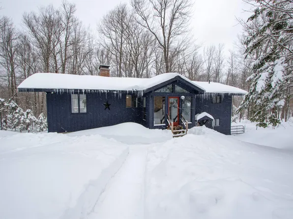 109 Sylvan Ridge Road, Winhall, VT 05340