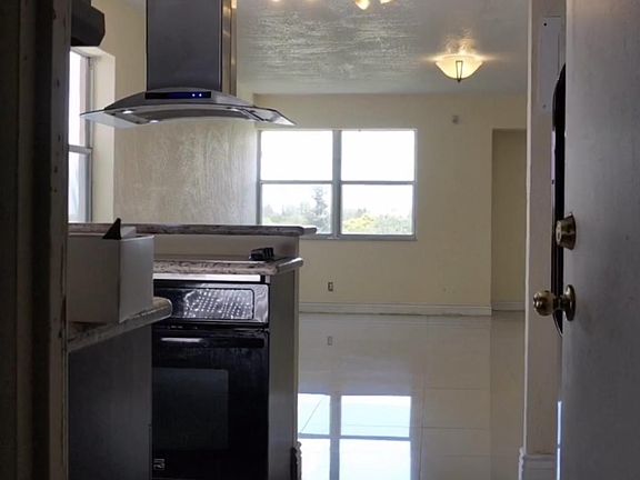 4th image of 3301 Spanish Moss Ter APT 603