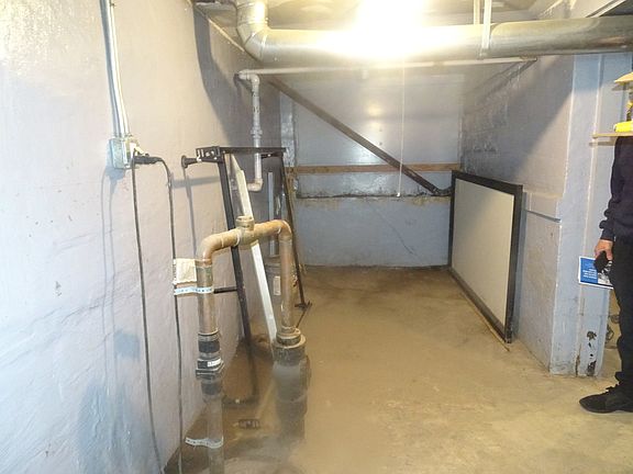5th image of 2738 N 75th Ct