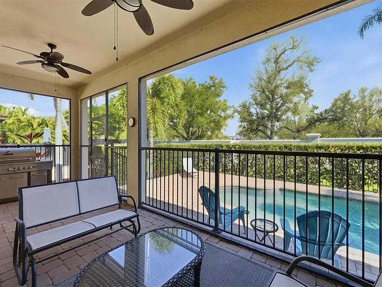 5423 Title Row Dr — Photo 31