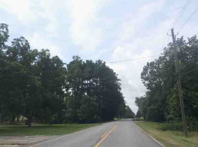 2nd image of 1217 Everee Inn Rd