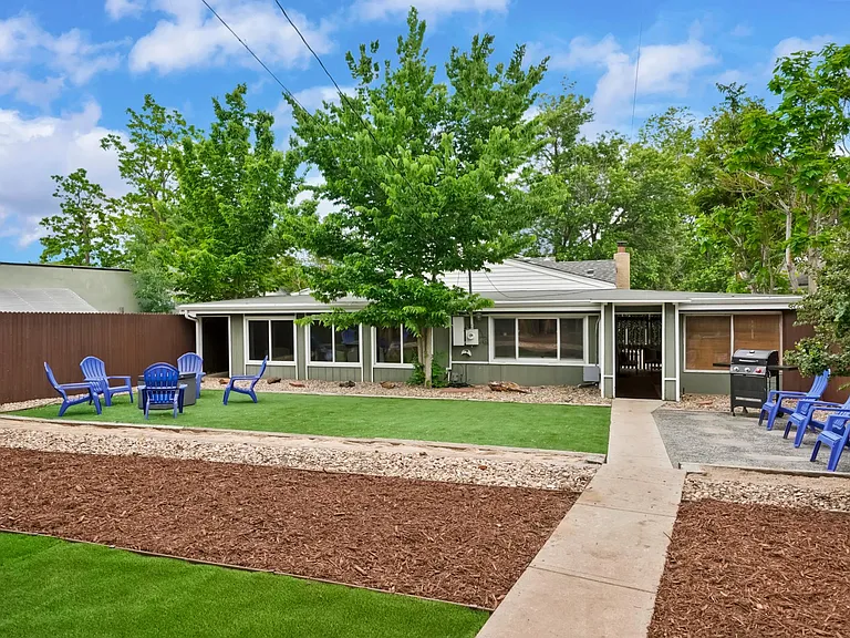 5009 Alcott St — Photo 16