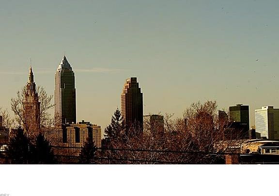 3rd image of 2051 W 11th Pl #2051