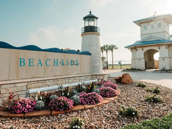 3419 Camp Hulen Dr Lot 286, Palacios, TX 77465