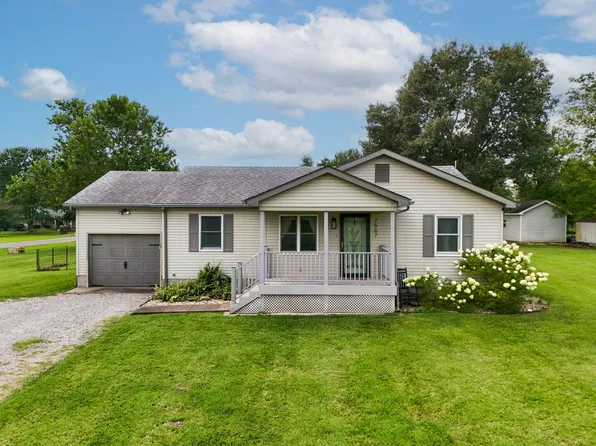 7567 Norris Dr, Marion, IL 62959