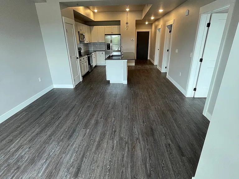 605 N 7th Ave #201 — Photo 7