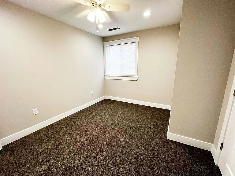 3216 Bishop St — Photo 8