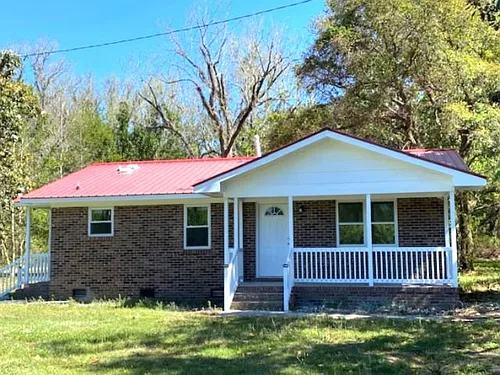 1256 Kings Hwy Photo 1