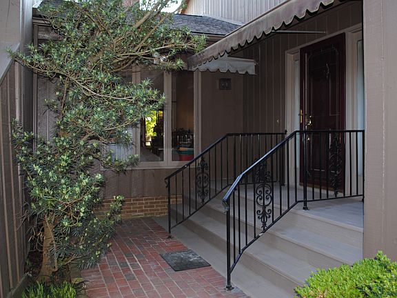 2nd image of 5118 Dunes Ct