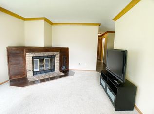 3566 Blue Jay Way APT 101, Eagan, MN 55123