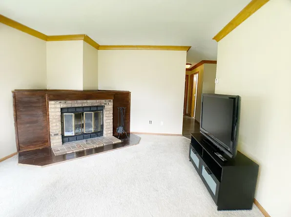 3566 Blue Jay Way APT 101, Eagan, MN 55123