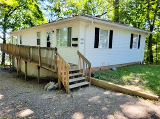 1695 & 1697 Leighton Ave, Akron, OH 44314