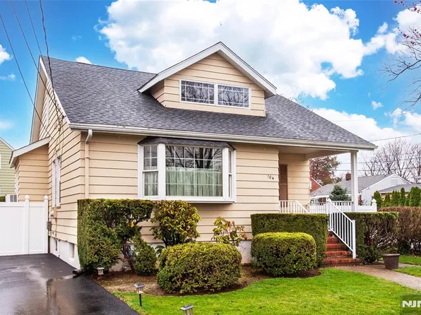 104 Stone St, Maywood, NJ 07607