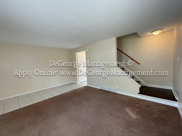 Bennington Townhomes — Photo 15