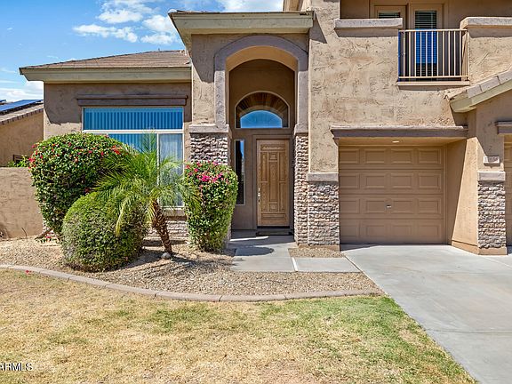 4th image of 17654 W DESERT Lane