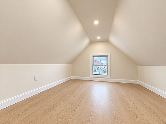 5th image of 183-17 91st Rd #3