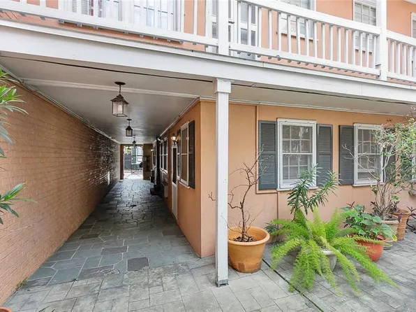 919 Saint Philip St APT 2, New Orleans, LA 70116