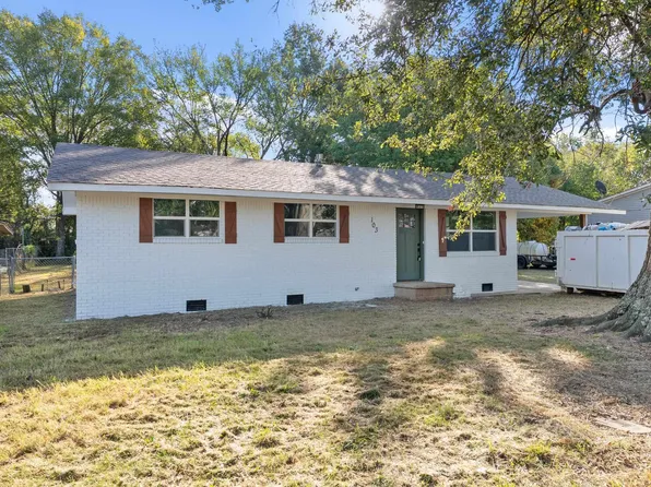 103 Maple St, McCrory, AR 72101