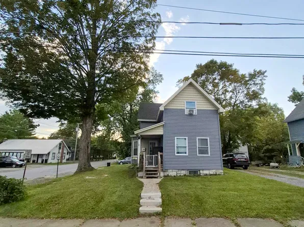 8 Green Street, Mayfield, NY 12117