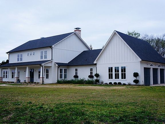 3rd image of 5730 County Road 471