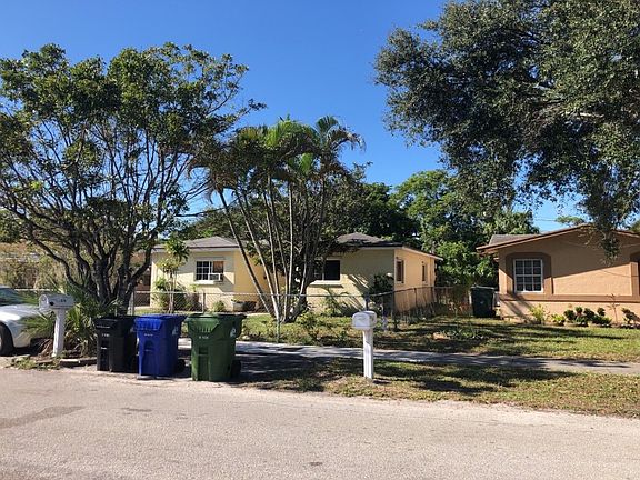 2nd image of 515 NW 17th Ave