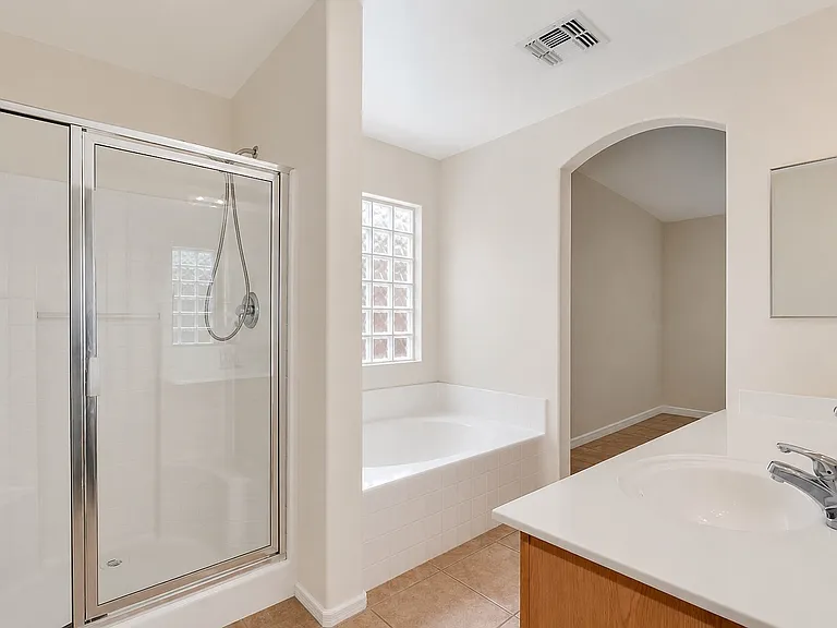 15287 W Laurel Ln — Photo 9