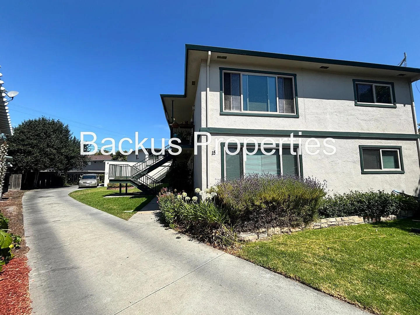 15 San Ramon Cir — Photo 1