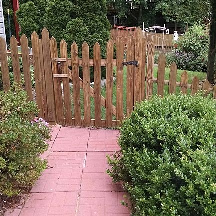 Walk Way to Back Yard